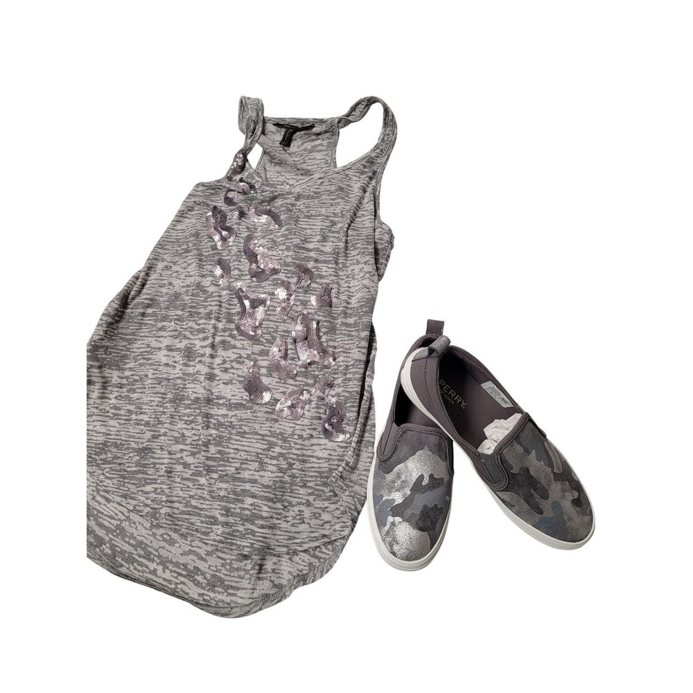 Sperry Crest TG Lether Camo Silver Womens Sneakers Size 7M With Tank Top Size S